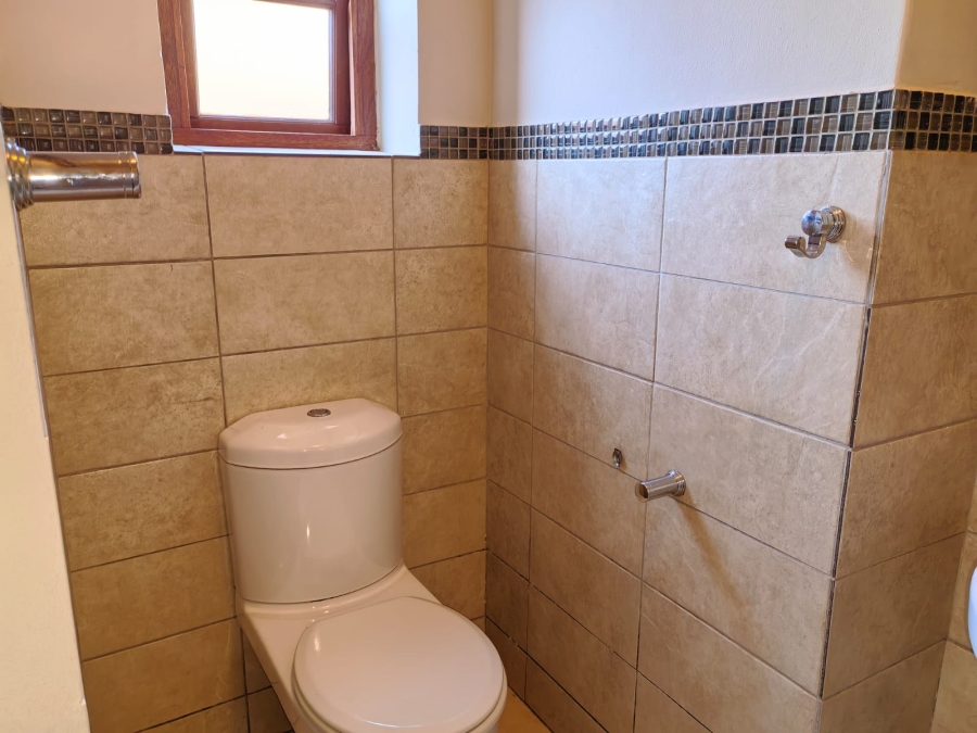 To Let 3 Bedroom Property for Rent in Waterval East North West